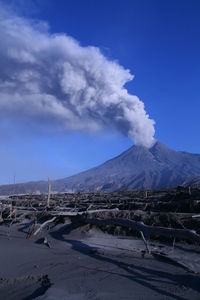 Eruption of mount merapi in yogyakarta indonesia, november 2010