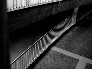 Steps in corridor