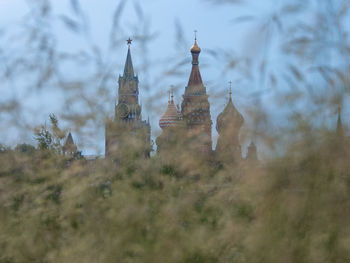 View of cathedral against sky