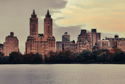 Scenic view of new york city skyscrapers from central park