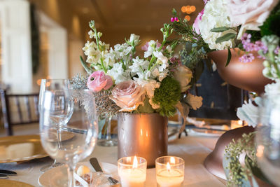 Flower decorations on dinning table