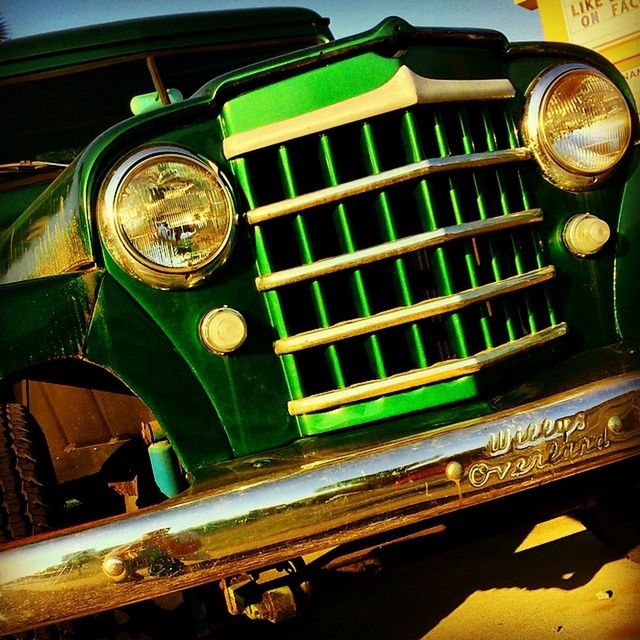 transportation, land vehicle, car, headlight, close-up, mode of transport, metal, reflection, part of, vintage car, no people, old-fashioned, outdoors, high angle view, shiny, night, retro styled, wheel, old