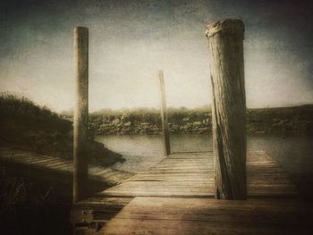 Wooden post on wooden post