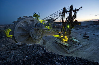 Wheel excavator at quarry