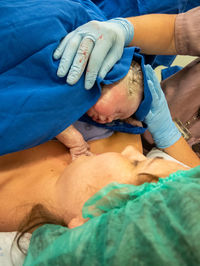 Mother daughter shortly after birth at hospital.