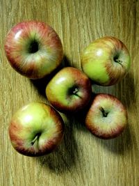 High angle view of apples on table