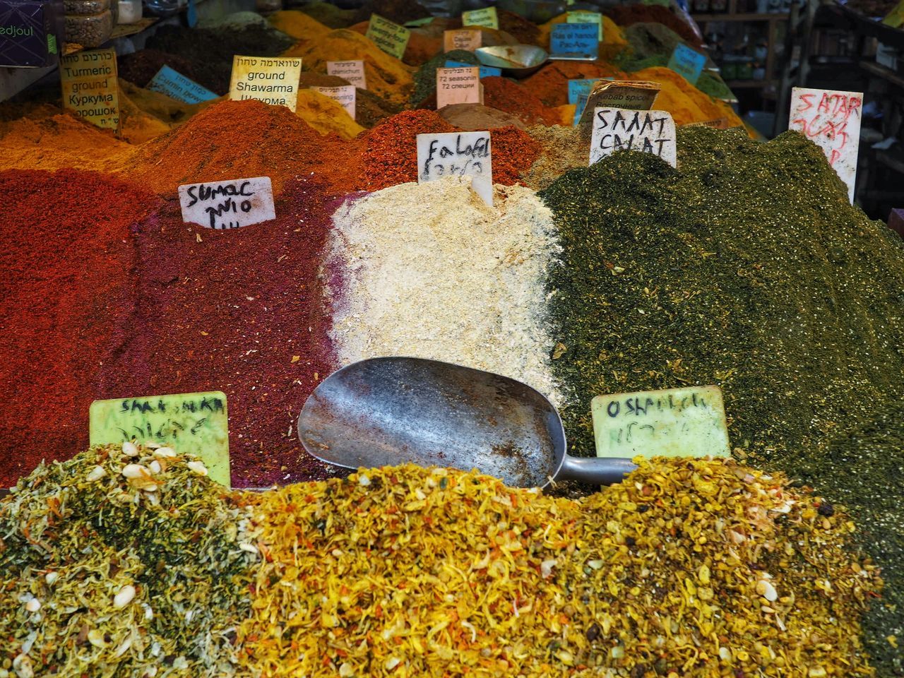 CLOSE-UP OF FOOD FOR SALE IN MARKET