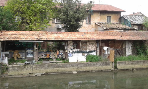 Houses by canal