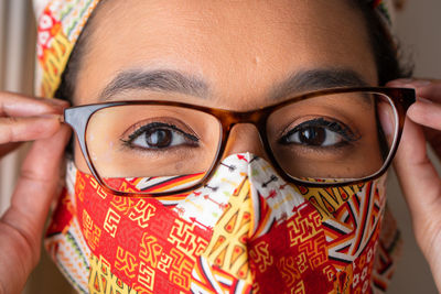 Close-up portrait of young woman