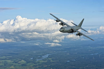 Military plane, c-130 hercules