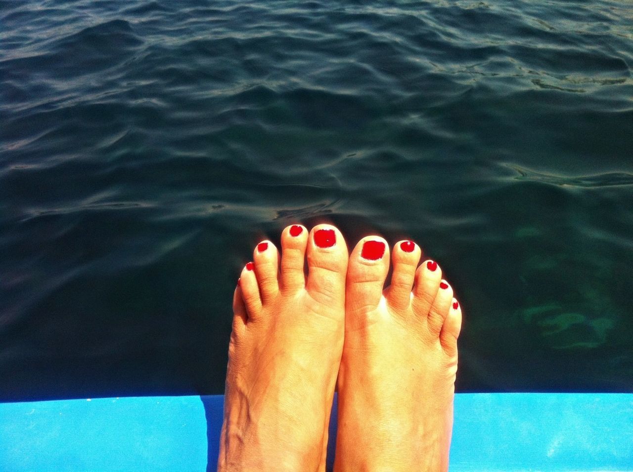 person, personal perspective, water, part of, human finger, cropped, sea, low section, barefoot, unrecognizable person, human foot, rippled, close-up, lifestyles, leisure activity