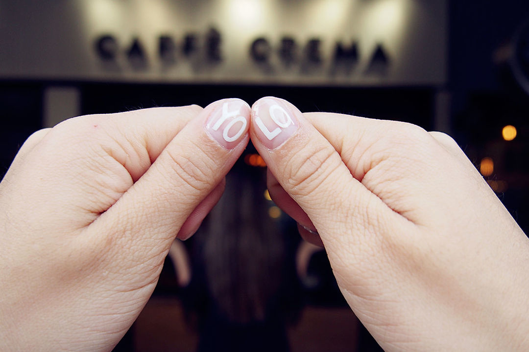 CLOSE-UP OF HANDS OF COUPLE HOLDING WEDDING