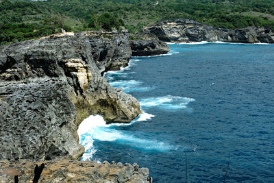 View of the cliffs on the coast of nusa penida
