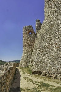 View of fort against the sky