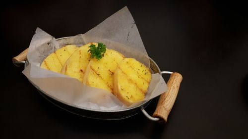 Close-up of bread in plate on table