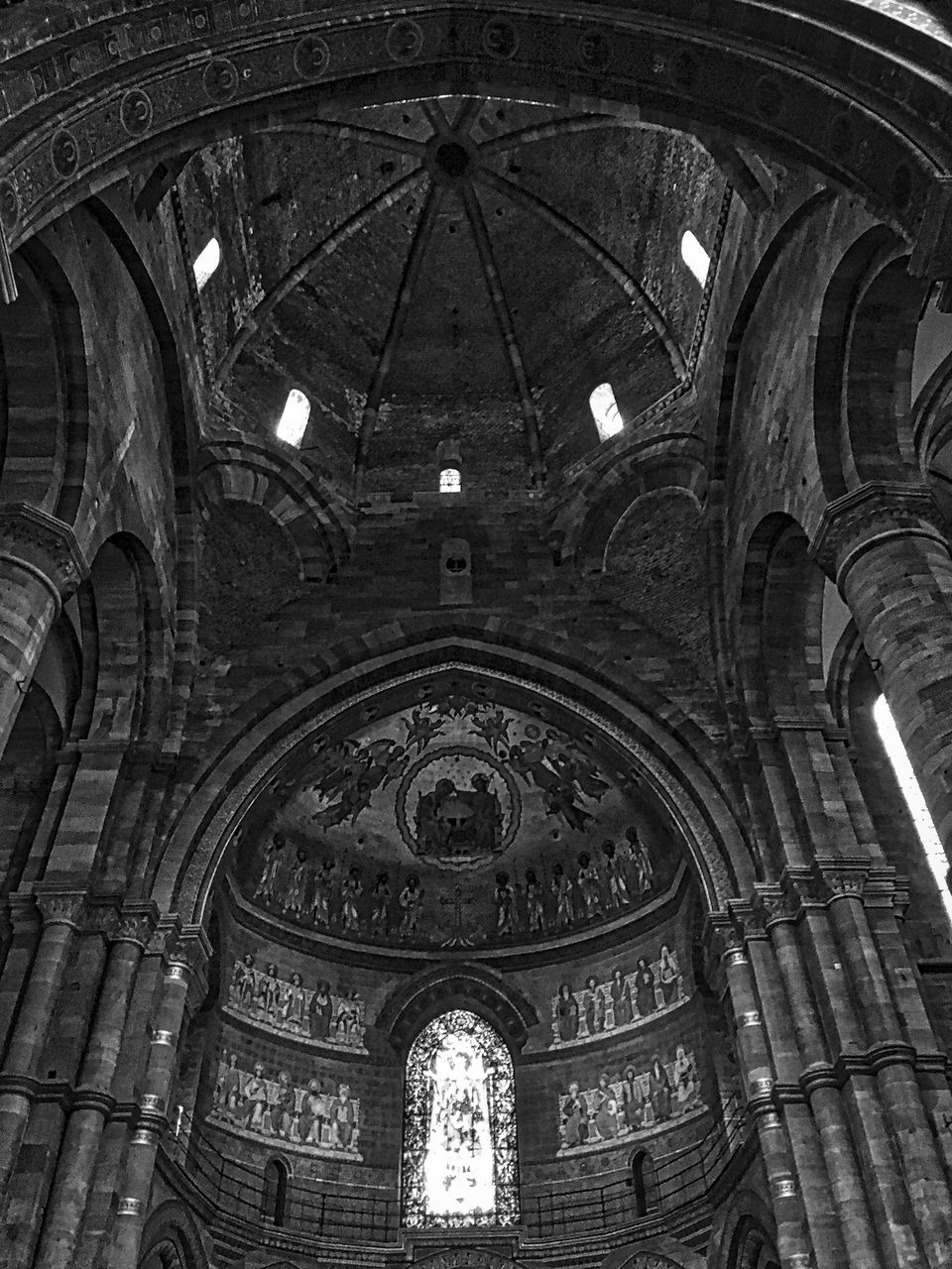 arch, indoors, ceiling, architecture, low angle view, built structure, religion, place of worship, church, architectural feature, history, day, interior, arched, no people, ancient, facade, architectural design, archway