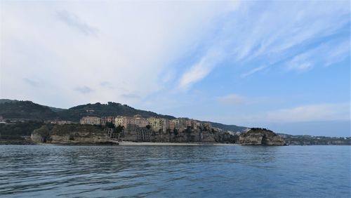 Scenic view of cloudy sky over sea