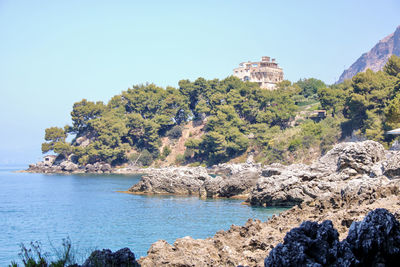 Scenic view of sea against clear sky