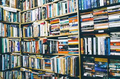 Full frame shot of bookshelf