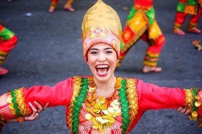 Portrait of a smiling young woman