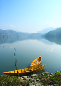 Scenic view of begnas lake in pokhara nepal.