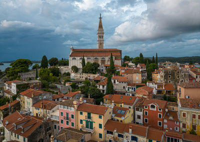 Cityscape against sky