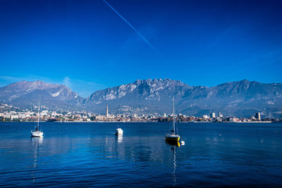 Lake view in a  clear day