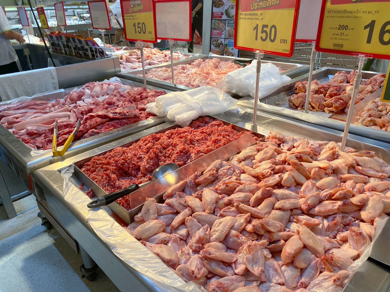 HIGH ANGLE VIEW OF MARKET STALL IN STORE