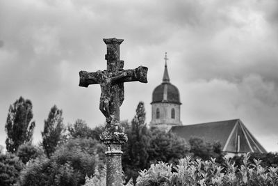 Cross against sky