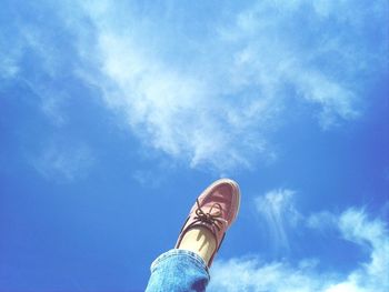 Low angle view of cloudy sky