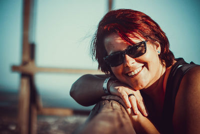 Portrait of woman wearing sunglasses