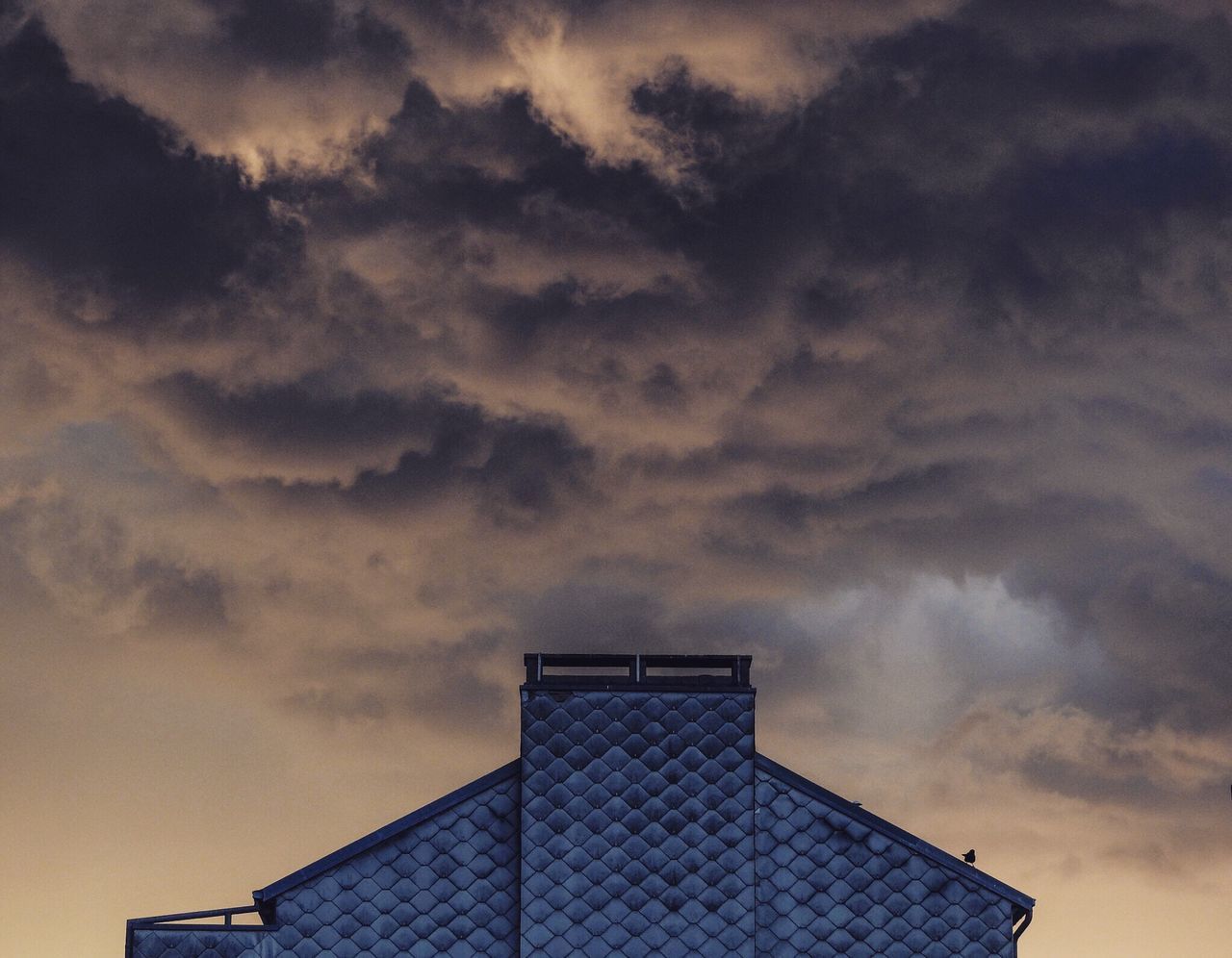 Doom, gloom, doomsday, sky, weather, architecture, clouds, nature, building, dusk, dark, cloudy, ambient