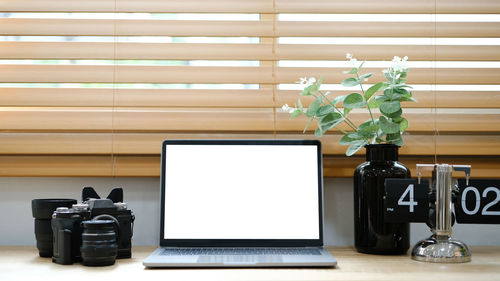 Objects on table