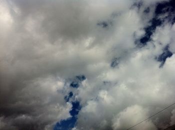 Low angle view of cloudy sky