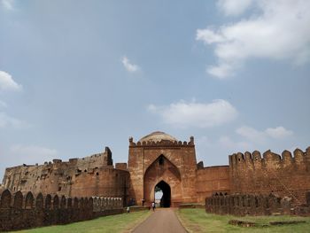 View of fort against cloudy sky