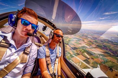 Men flying air vehicle