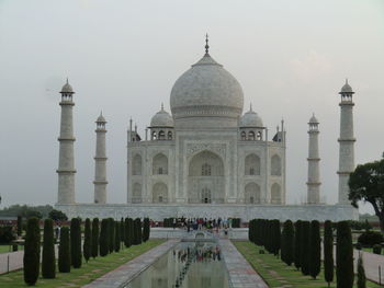 View of historical taj mahal building against clear sky