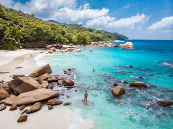 Scenic view of sea against sky, sechelles tropical island 