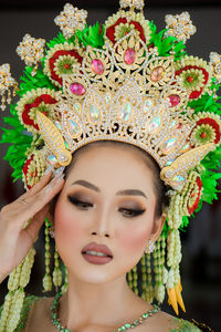 Potret traditional bride. indonesian bride.