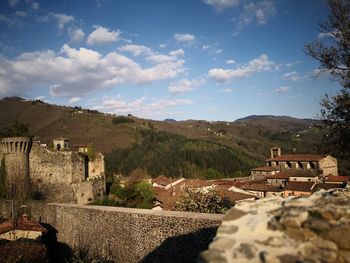 View of fort against cloudy sky