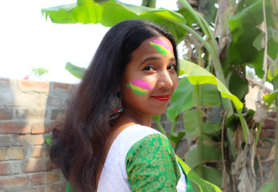 Portrait of smiling girl