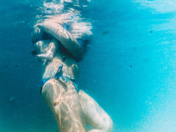 Close-up of jellyfish swimming in sea