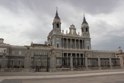 View of historical building against cloudy sky