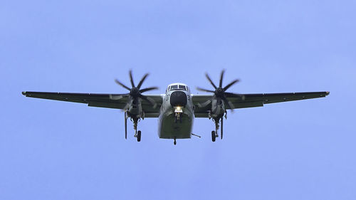 Grumman c-2a greyhound 