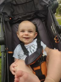Portrait of cute girl smiling