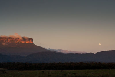 View with of the ptari tepui plateau at sunset on the way to the karuay waterfall venezuela 