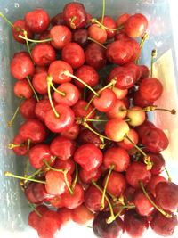 Close-up of cherries