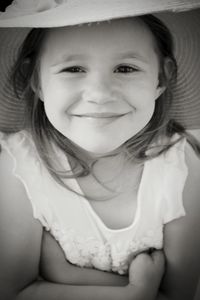 Portrait of cute girl smiling