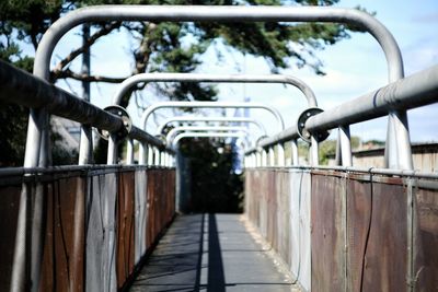 Footbridge, perspective, walkway