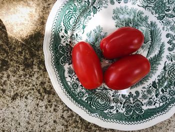High angle view of tomatoes in bowl on table